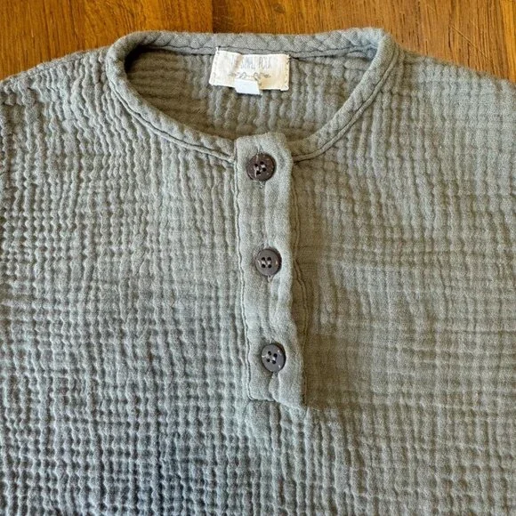 THE SIMPLE FOLK The Muslin Henley Toddler 18-24 MOS Organic Button Shirt Unisex - Picture 3 of 6